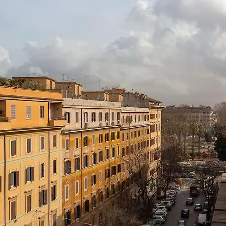 King Albert Termini/colosseo *