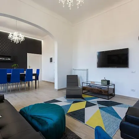 Appartement King Albert Termini/colosseo *